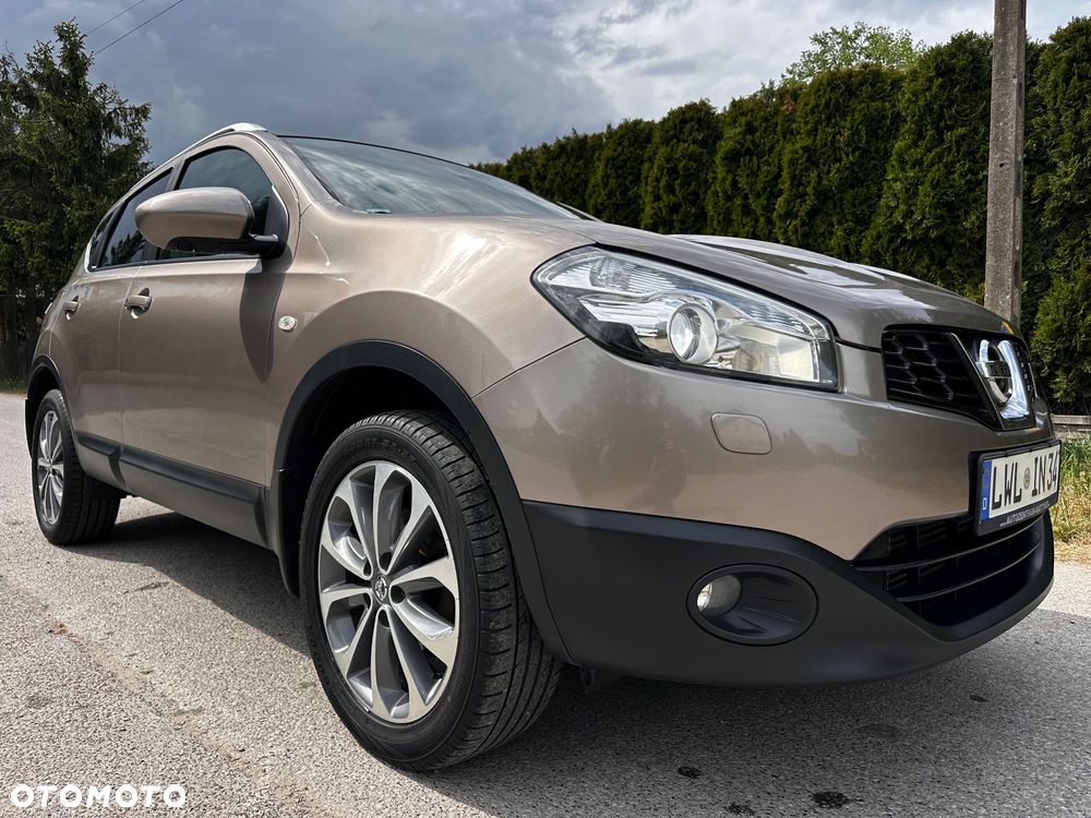 Nissan Qashqai 1.6 dCi 4 x 4 DPF Start/Stop tekna - 14