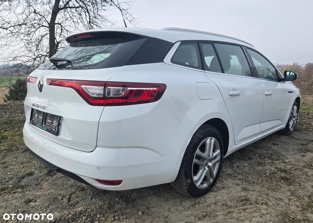 Renault Megane dCi 110 FAP Paris Business - 6