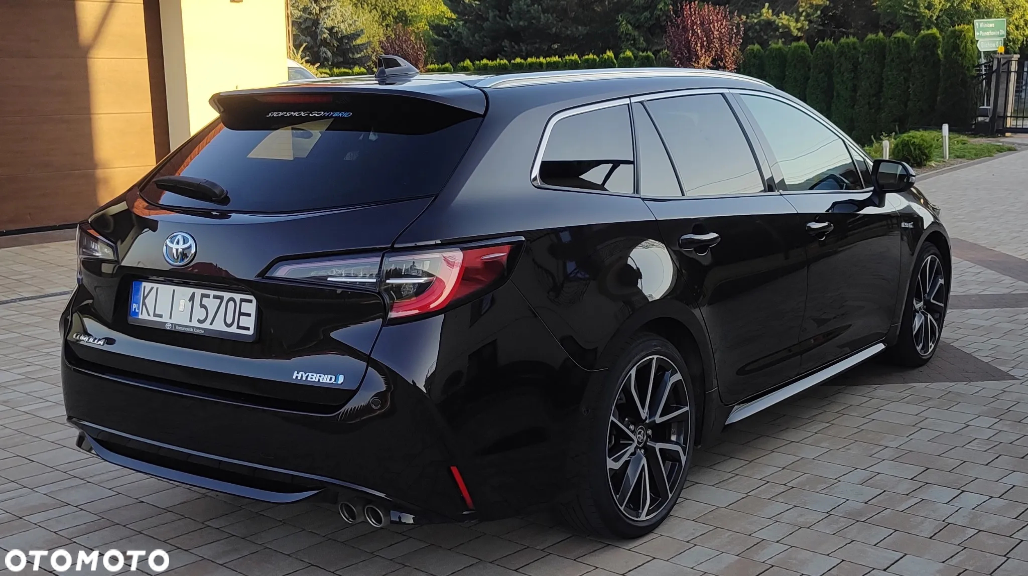 Toyota Corolla 2.0 Hybrid Executive - 4