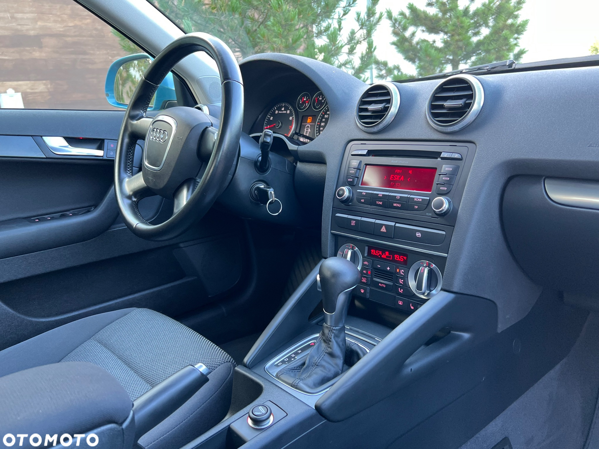 Audi A3 1.6 Ambiente S tronic - 20