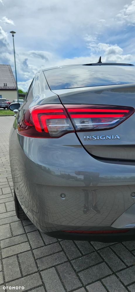 Opel Insignia 1.6 CDTI Cosmo ecoFLEX S&S - 24