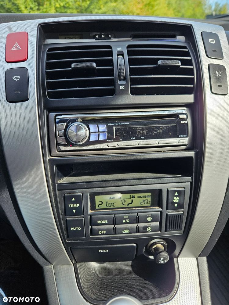 Hyundai Tucson 2.0 CRDi VGT 4WD GLS - 4