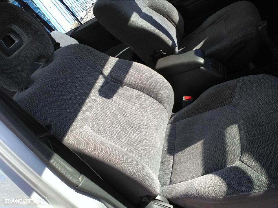 Mitsubishi Pajero 2.8 Turbo Intercooler GLX de 1997 APENAS PARA PEÇAS - 9