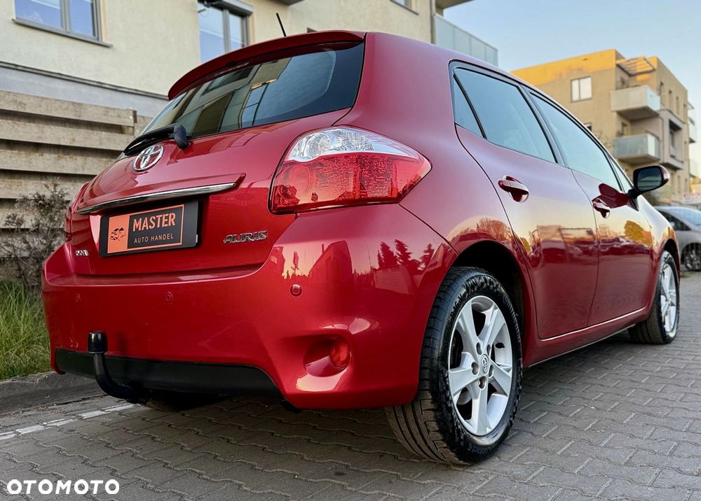 Toyota Auris 1.6 Sol - 4