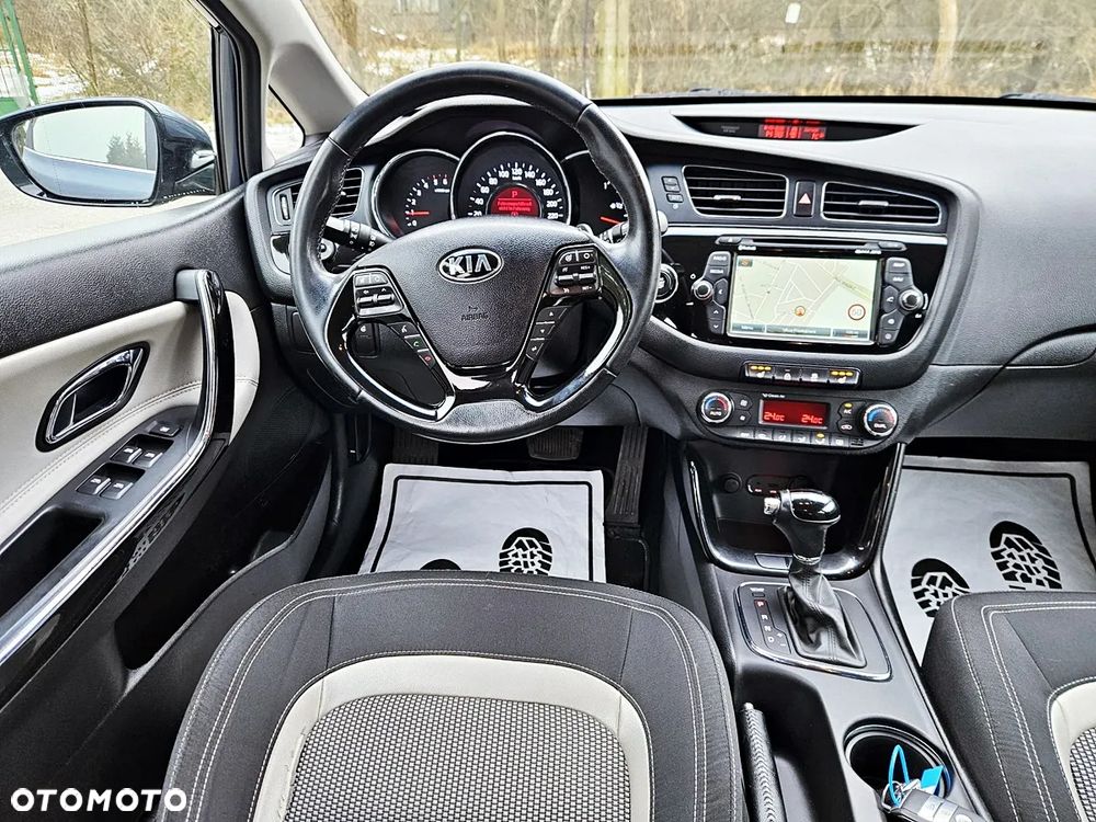 Kia Ceed 1.6 CRDi 128 Spirit - 18