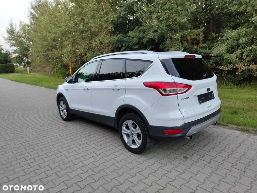 Ford Kuga 1.5 EcoBoost 2x4 Individual - 2