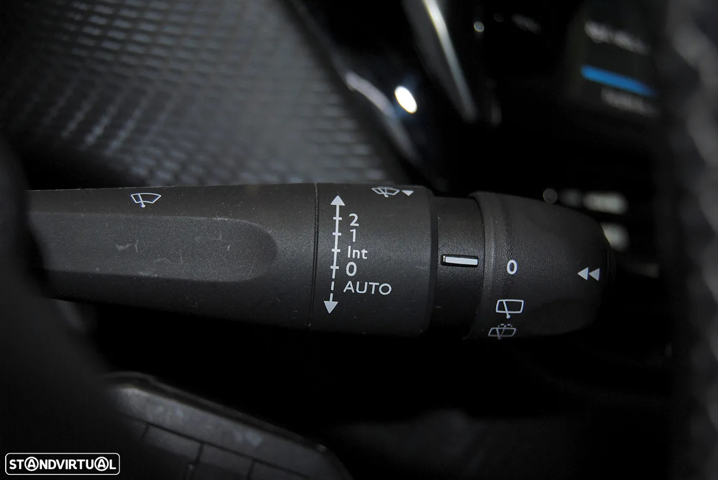 Peugeot 208 1.2 PureTech Allure - 21