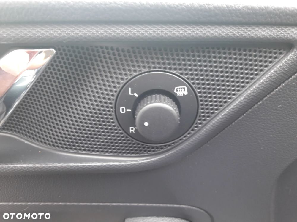 Skoda RAPID 1.4 TDI Ambition - 11