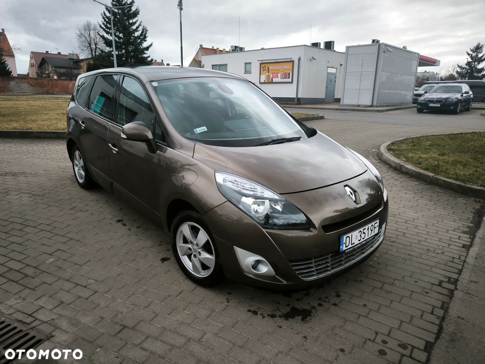 Renault Grand Scenic 1.6 16V 110 Expression - 8
