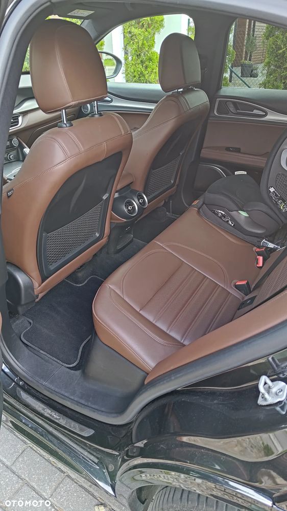 Alfa Romeo Stelvio 2.0 Turbo Veloce Q4 - 4