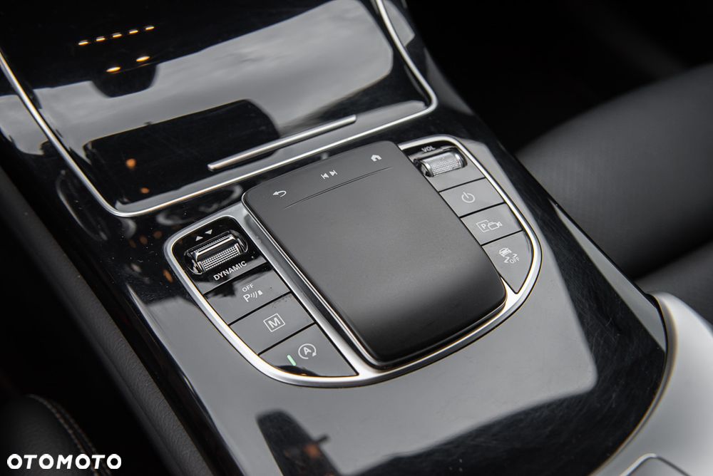 Mercedes-Benz GLC 200 d 4-Matic Business Edition - 27