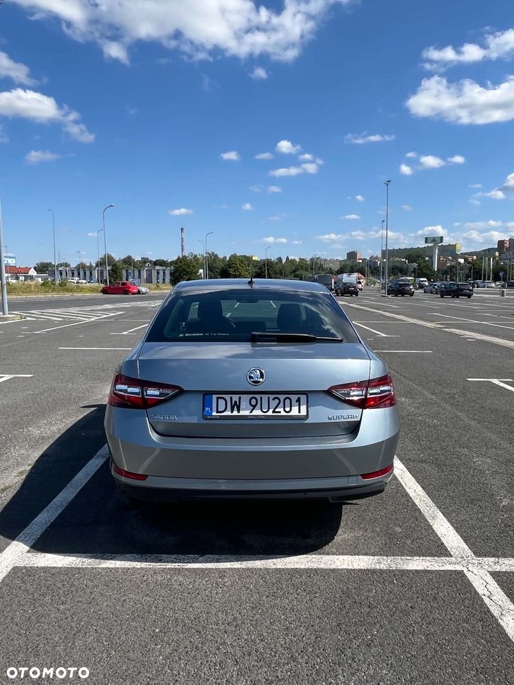 Skoda Superb 2.0 TSI Style DSG - 7