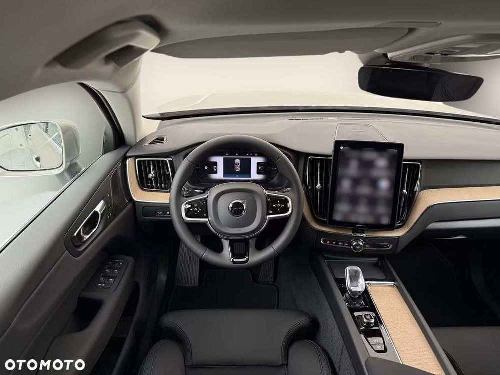 Volvo XC 60 T6 Plug-In Hybrid AWD Plus Bright - 17