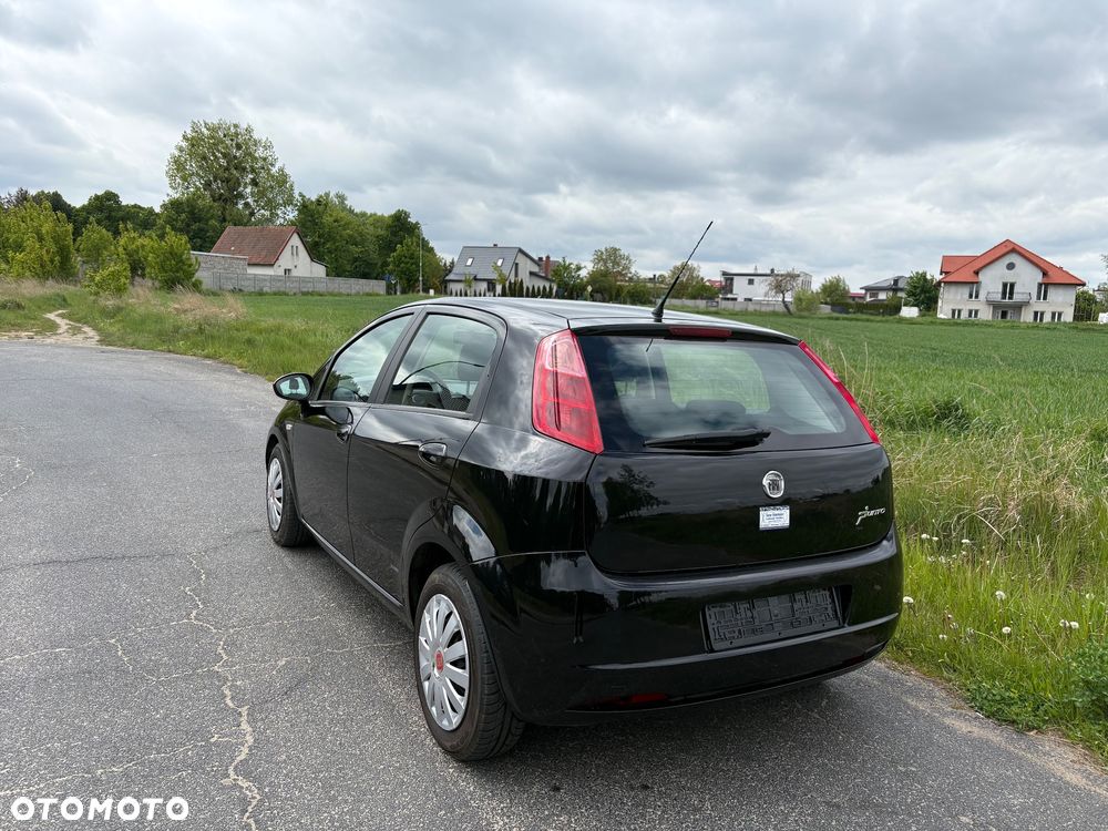 Fiat Grande Punto - 9