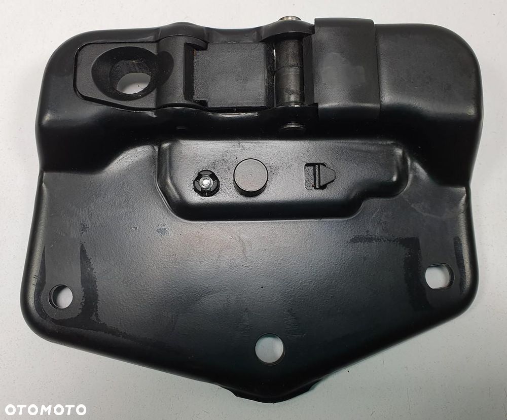 ZAMEK RYGIEL DACHU PRAWY PRZÓD MERCEDES W207 A2077700222 - 1