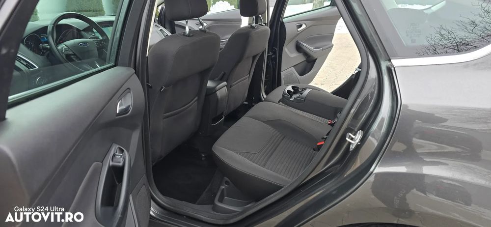 Ford Focus 1.0 EcoBoost Start-Stopp-System TITANIUM STYLE - 8