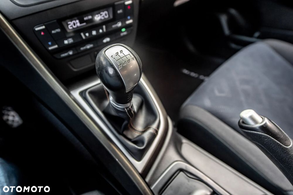 Honda Civic 1.8i-VTEC Sport - 36