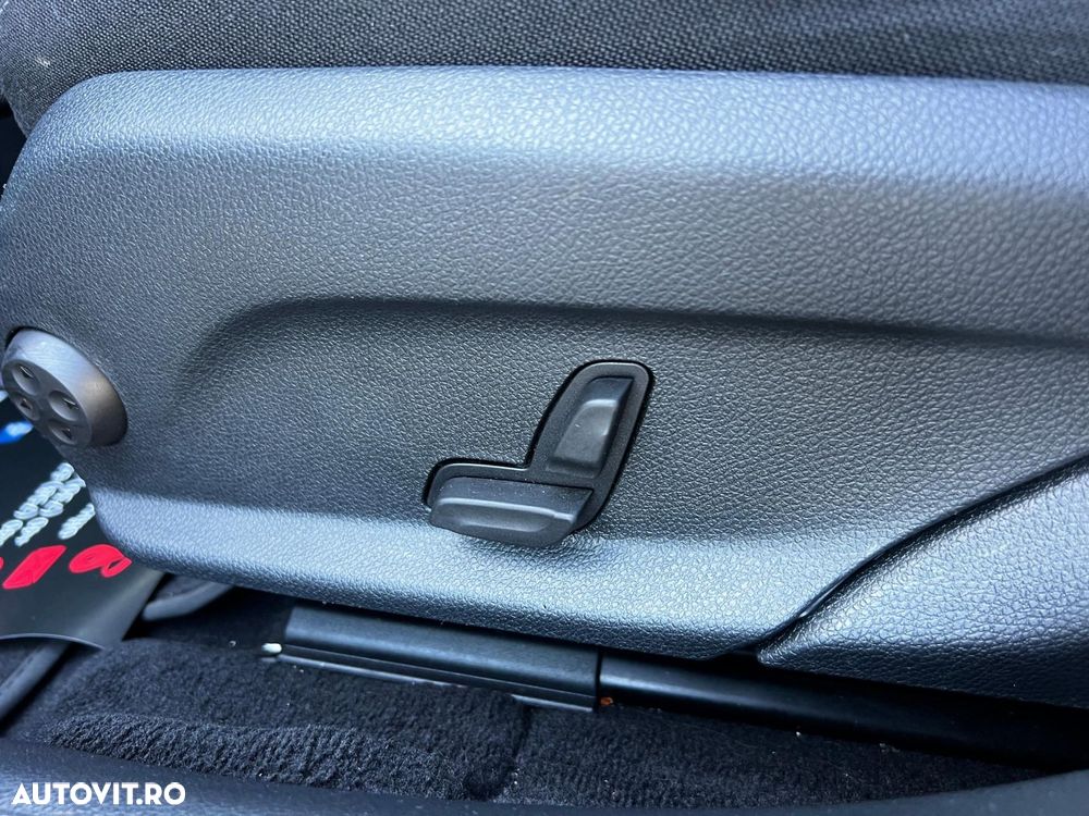 Mercedes-Benz C - 13