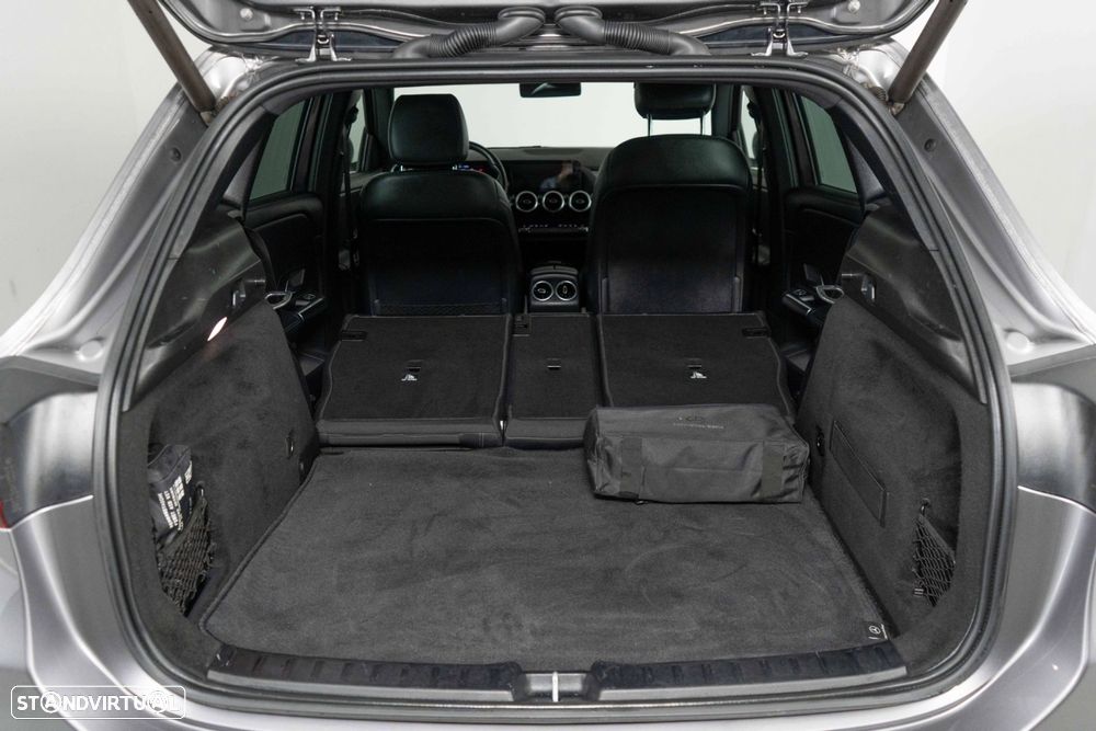 Mercedes-Benz GLA 250 e Progressive - 16