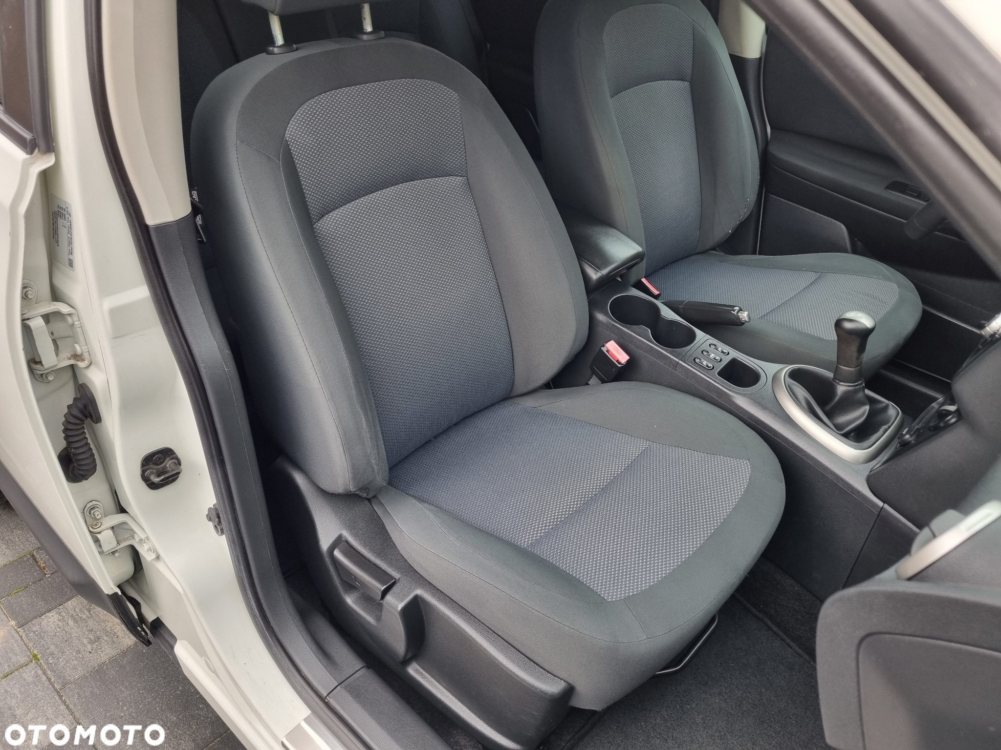 Nissan Qashqai 1.6 Acenta - 16