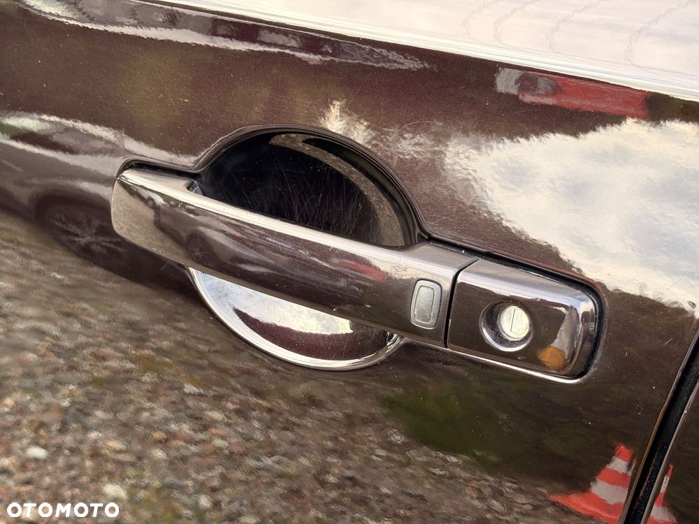 Nissan Qashqai+2 2.0 tekna - 10