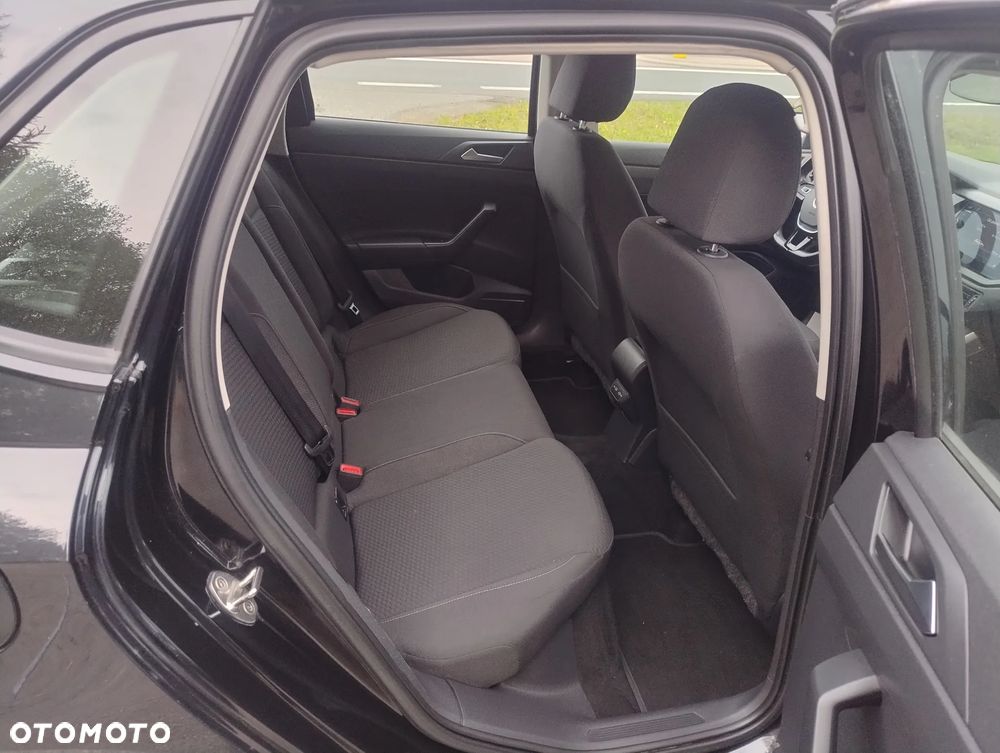 Volkswagen Polo 1.0 TSI Highline DSG - 31