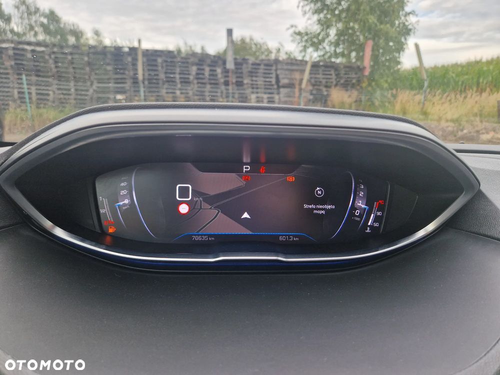 Peugeot 5008 PureTech 130 EAT8 Stop & Start Active Pack - 32
