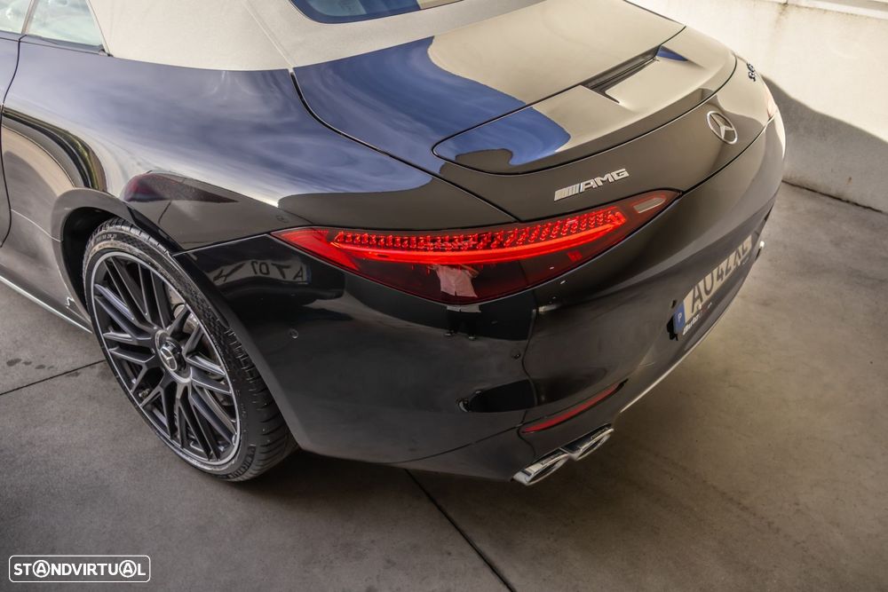 Mercedes-Benz SL 43 AMG - 13