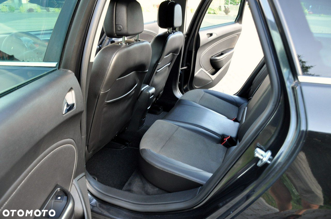 Opel Astra - 20