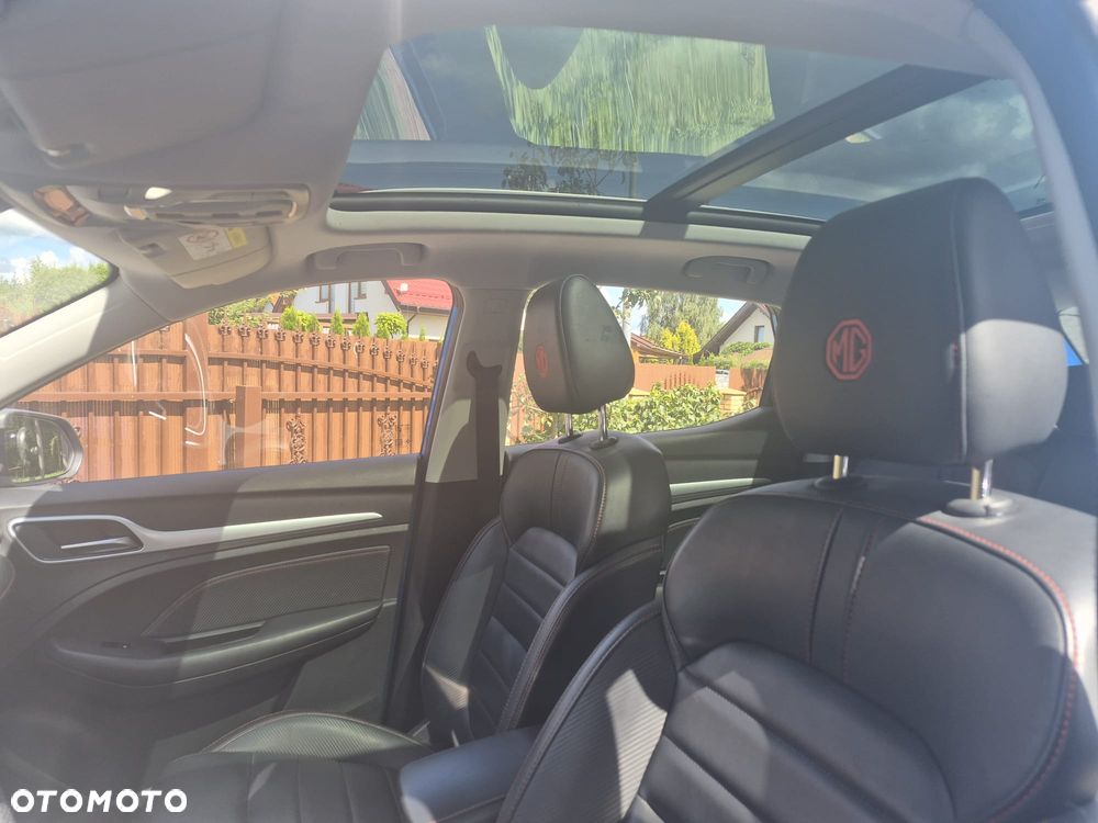 MG ZS 1.0 T-GDI Exclusive - 10