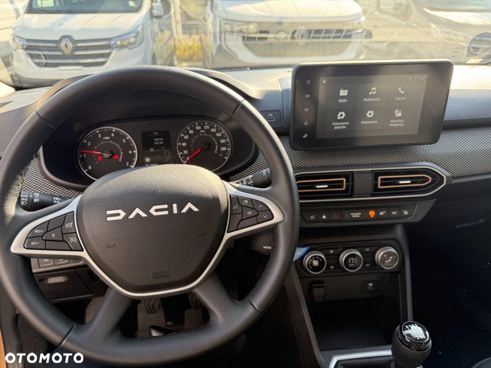 Dacia Sandero - 7