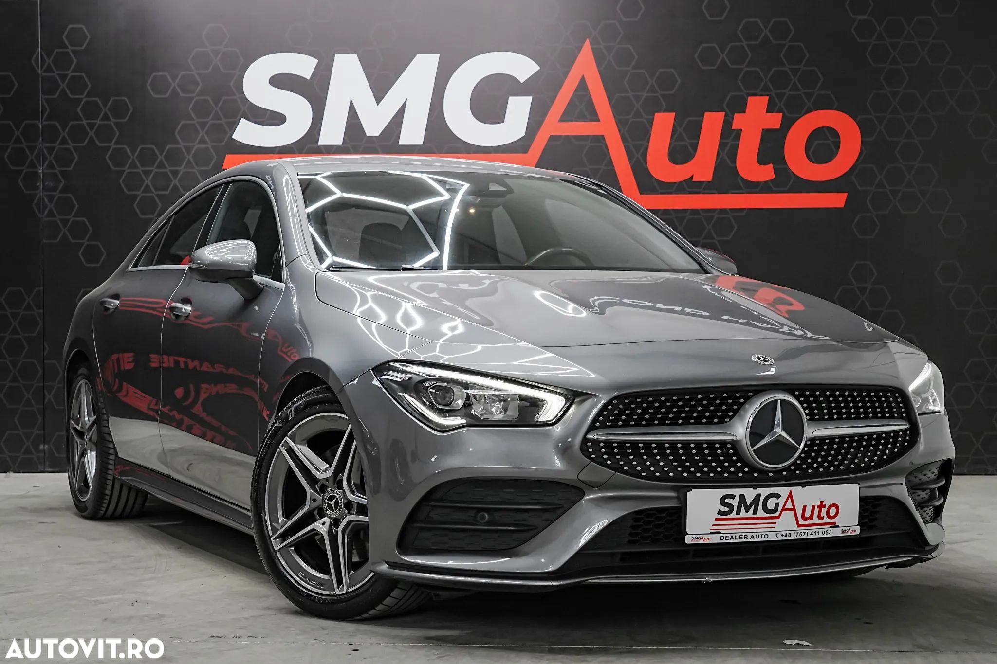 Mercedes-Benz CLA 200 7G-DCT AMG Line - 1