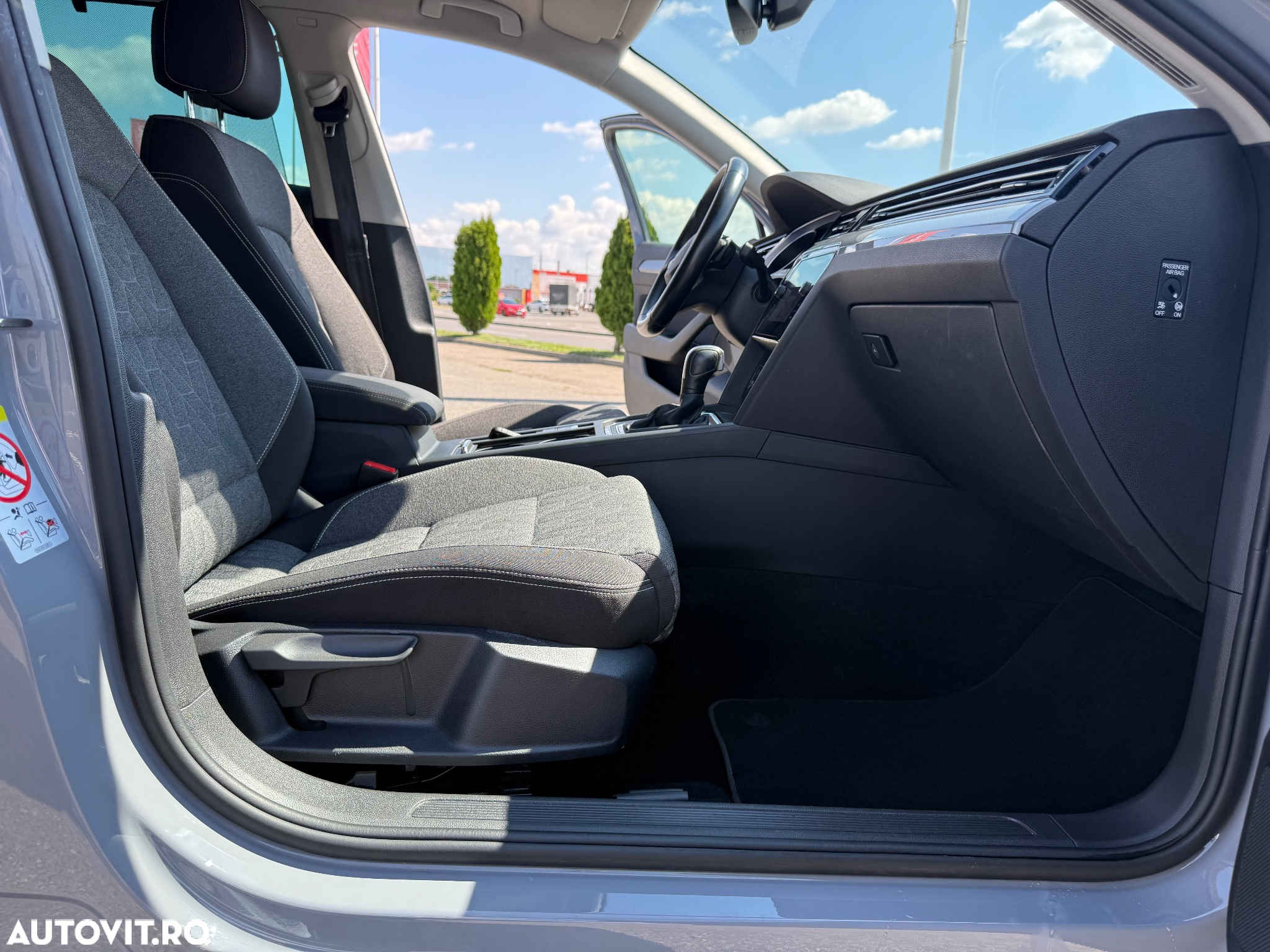 Volkswagen Passat Variant 2.0 TDI DSG Elegance - 25