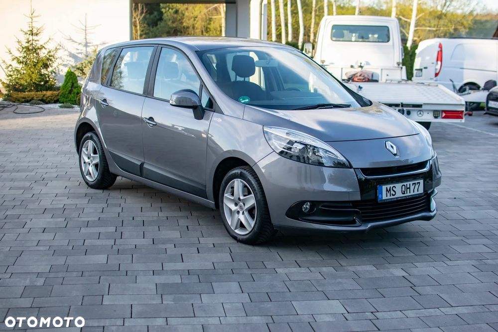 Renault Scenic - 26