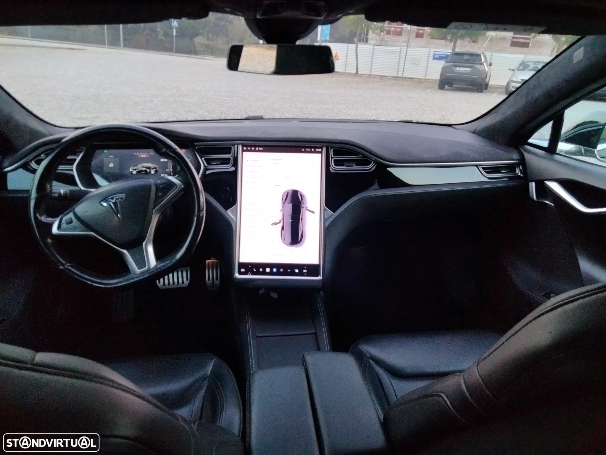 Tesla Model S P85D - 12