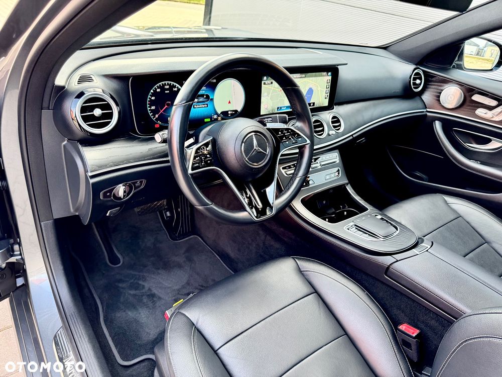 Mercedes-Benz Klasa E 300 de 9G-TRONIC Avantgarde - 22