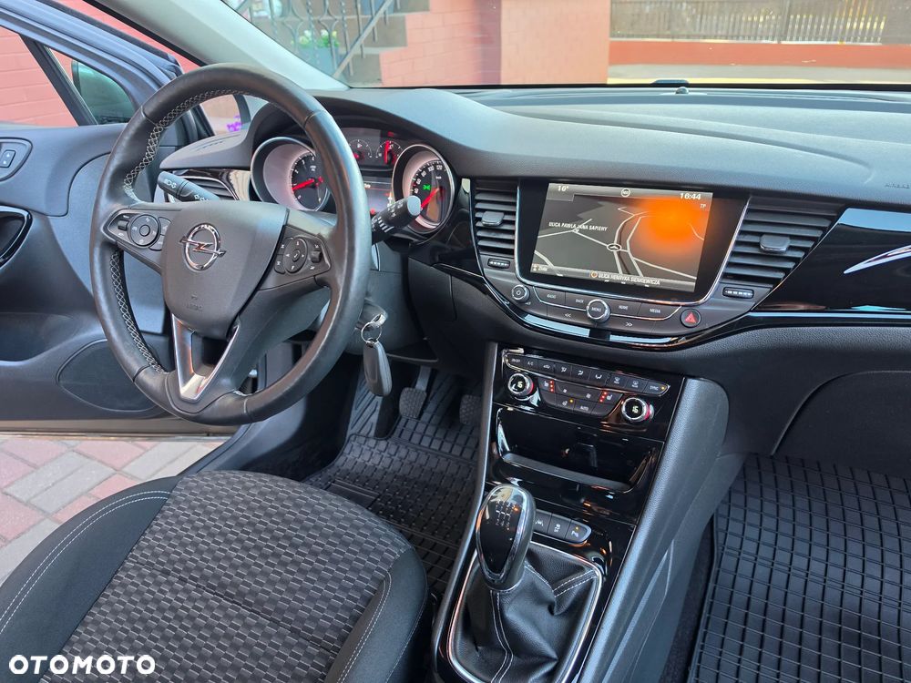 Opel Astra 1.4 T Cosmo EU6 - 20