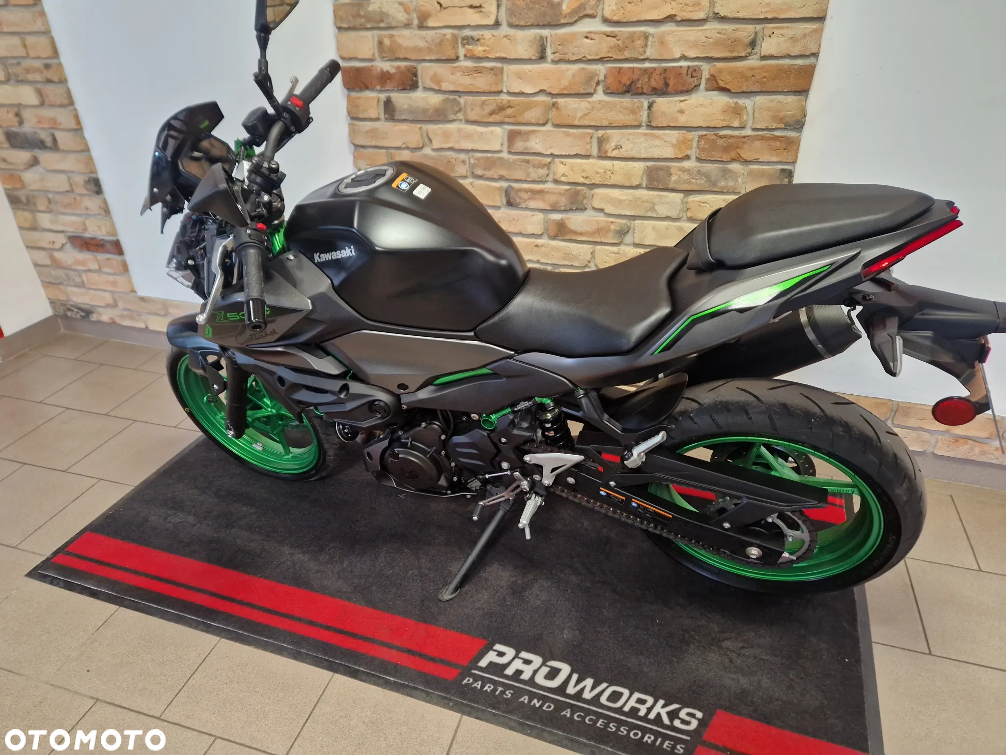 Kawasaki Z - 4