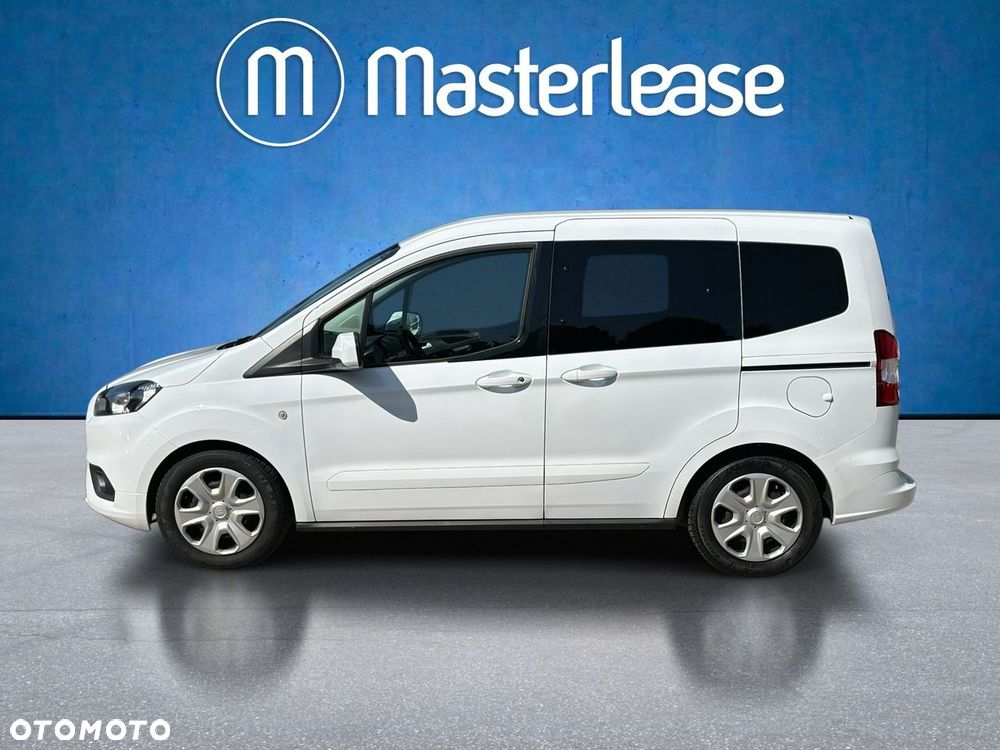 Ford Tourneo Courier - 8