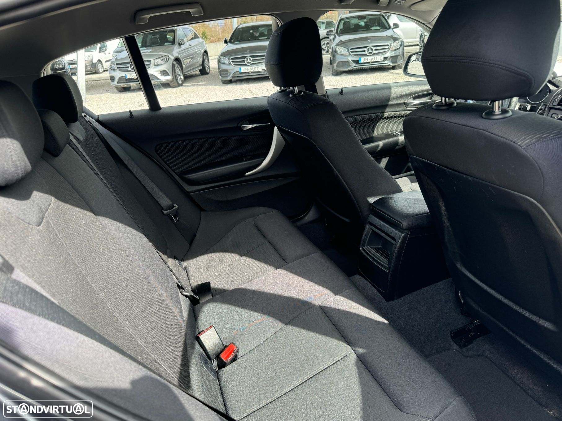 BMW 116 d EfficientDynamics - 13