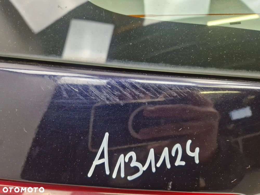 Klapa pokrywa bagażnika Fiat Freemont - 7