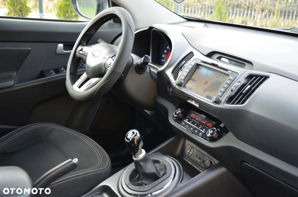 Kia Sportage 1.7 CRDI 2WD ISG Spirit - 24