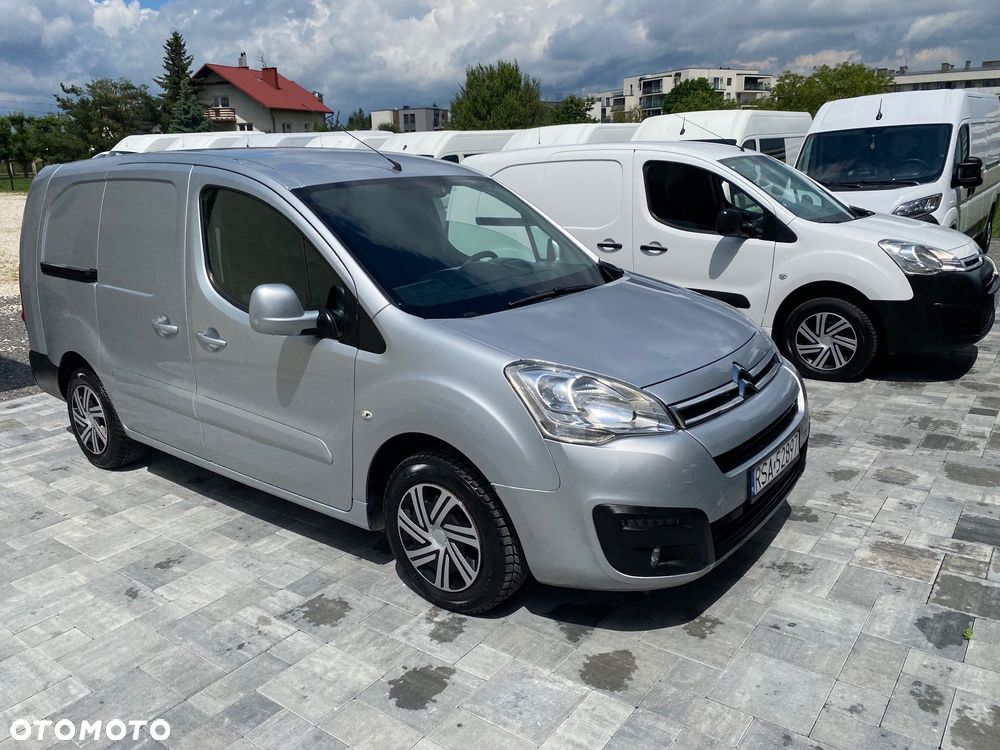 Citroën BERLINGO 1.6 HDI, MAX długi, 3-osobowy, klimatyzacja, zakupiony w salonie w Rzeszowie - 25
