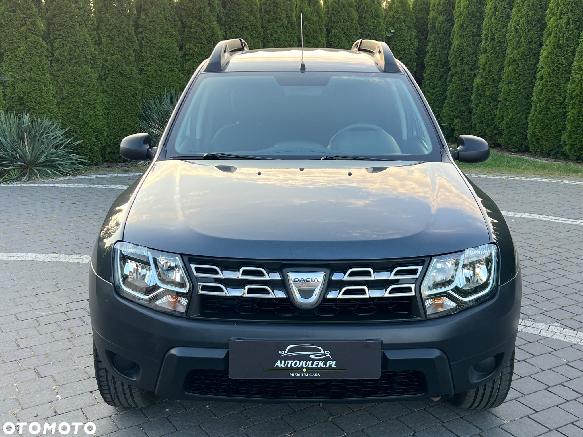 Dacia Duster 1.6 SCe Ambiance S&S - 2