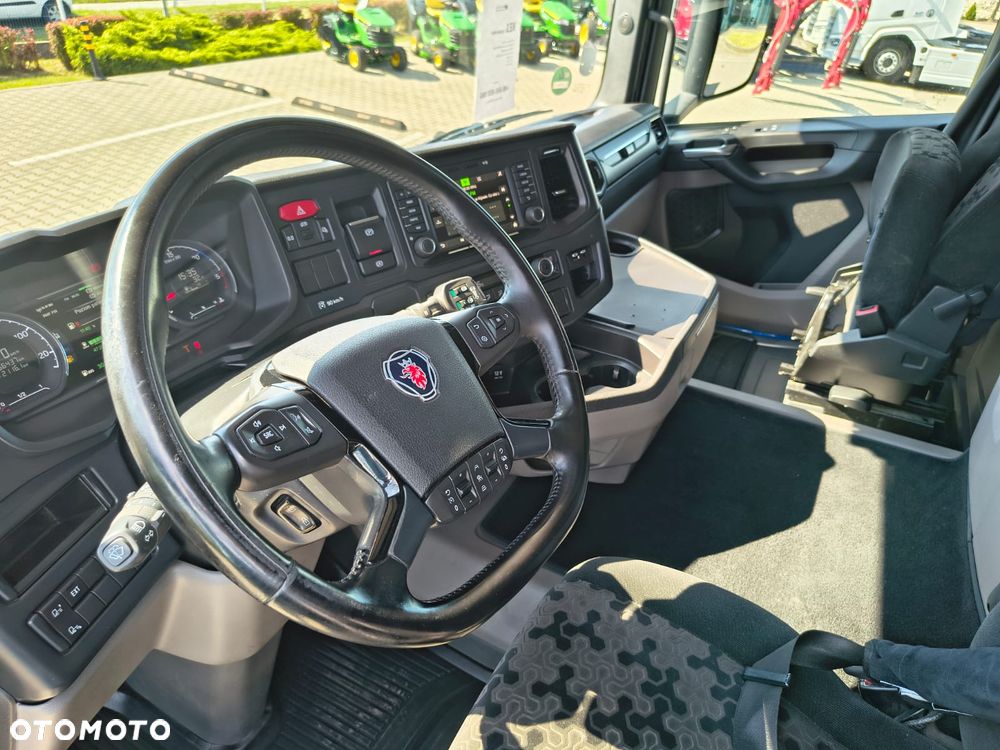 Scania R460 / STANDARD / RETARDER / - 18