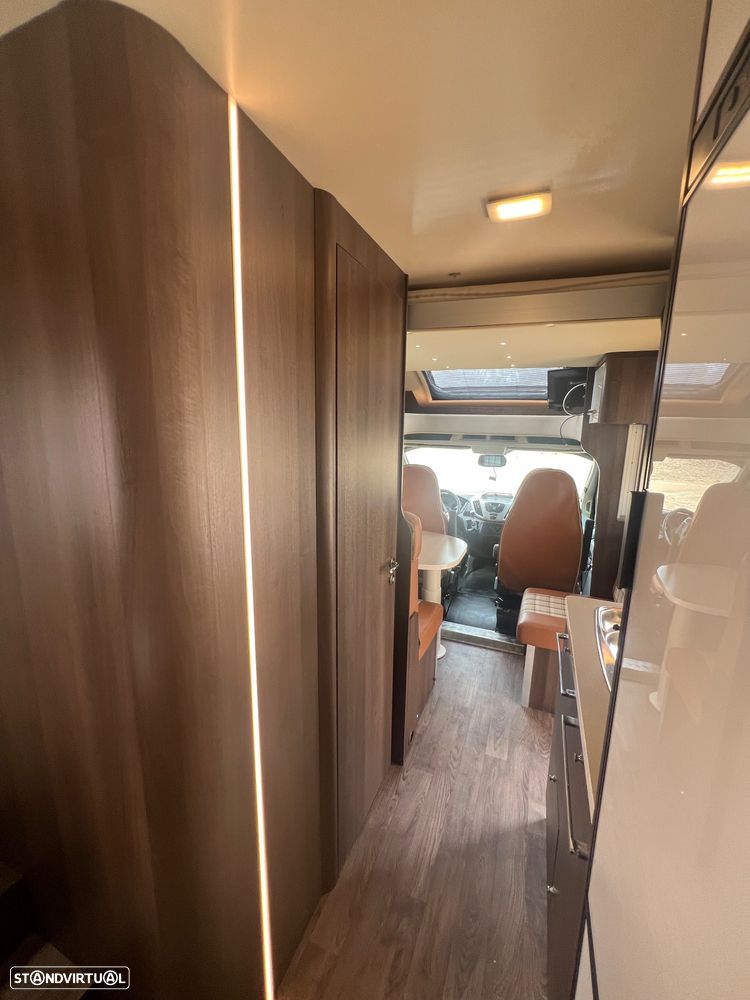 CI International Nacre Ford transit - 47