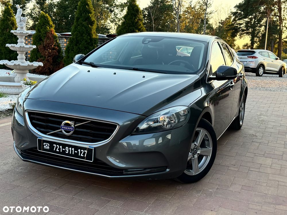 Volvo V40 D2 Powershift Kinetic - 1