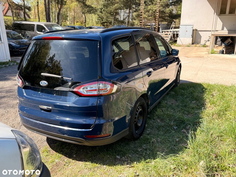 Ford Galaxy - 6