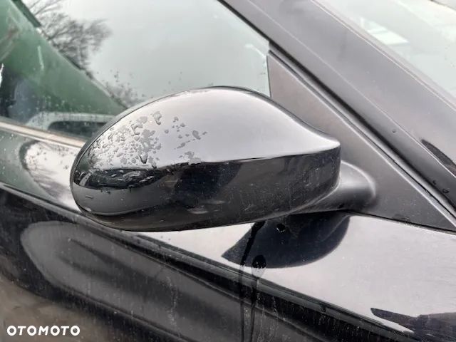LUSTERKO LEWE PRAWE BMW E87 668 - 1