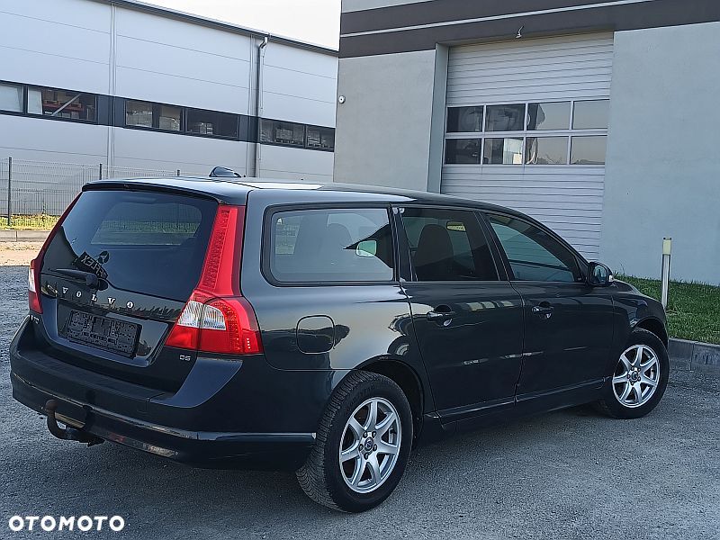 Volvo V70 D5 DPF Momentum - 10